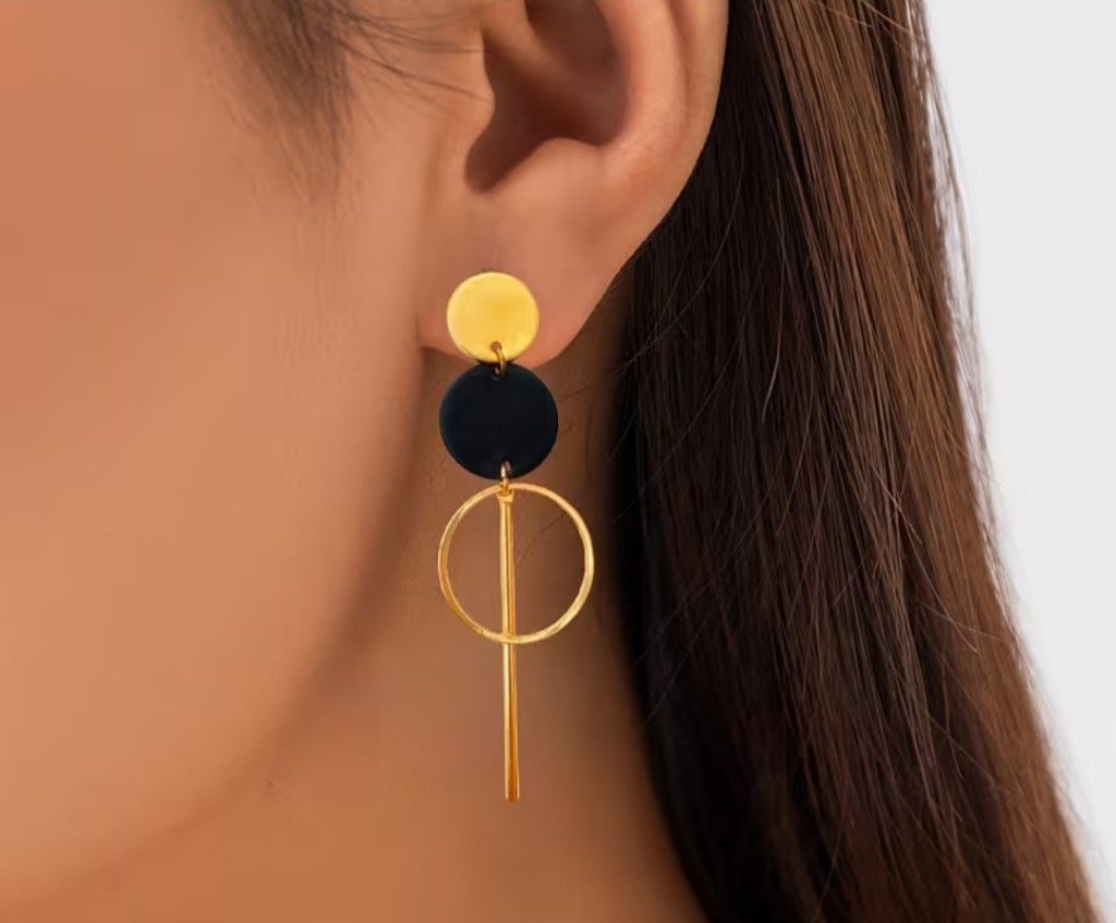 Aretes dorados circulares