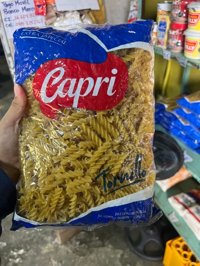 Capri Tornillo