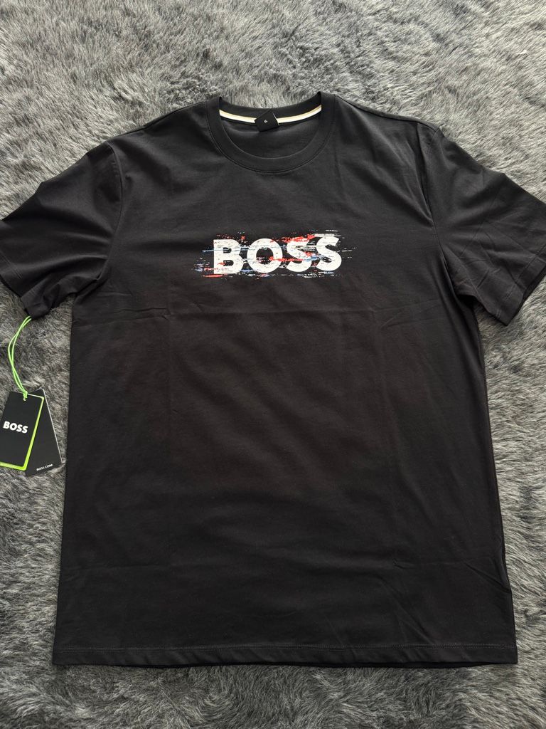 BOSS camiseta negra