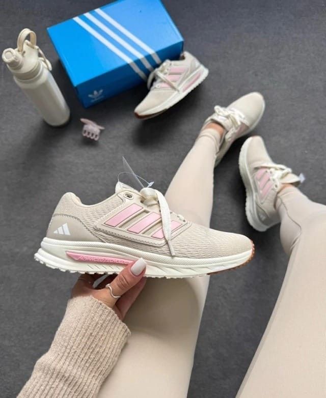Adidas UltraBounce Grises-Rosas