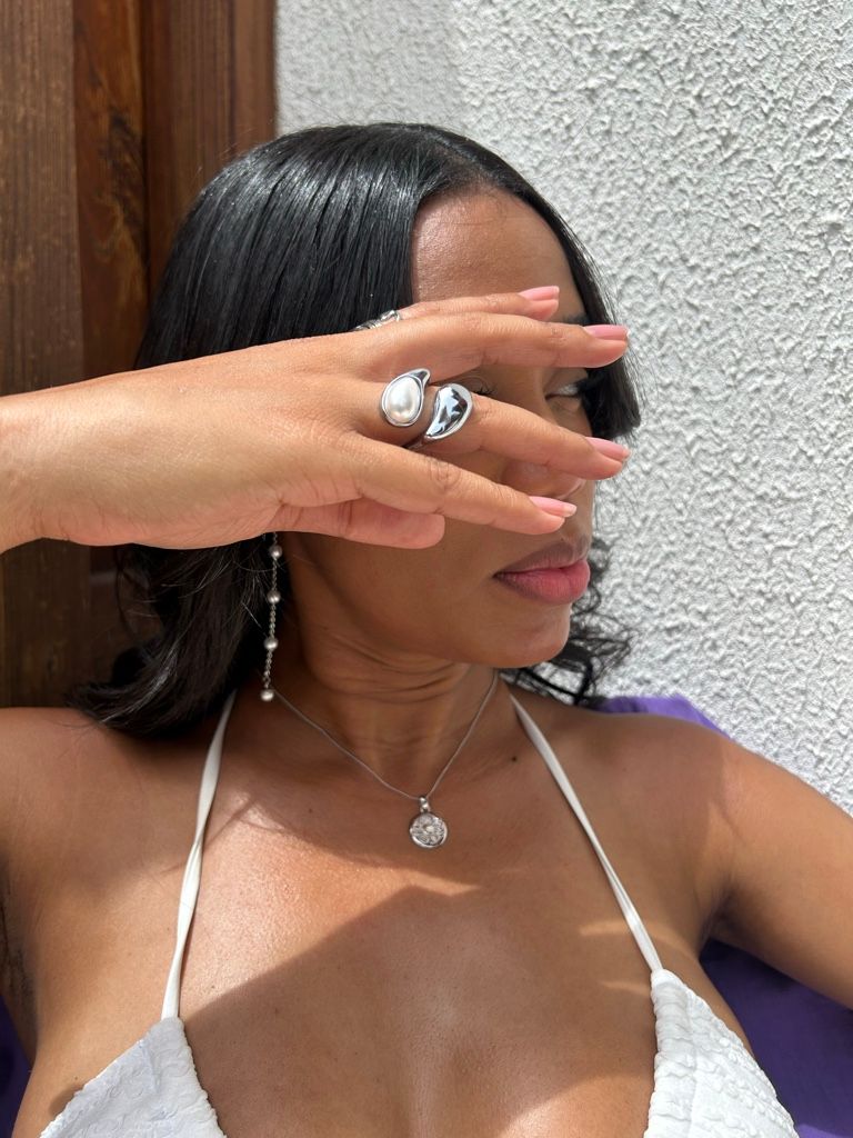 Anillo Alina