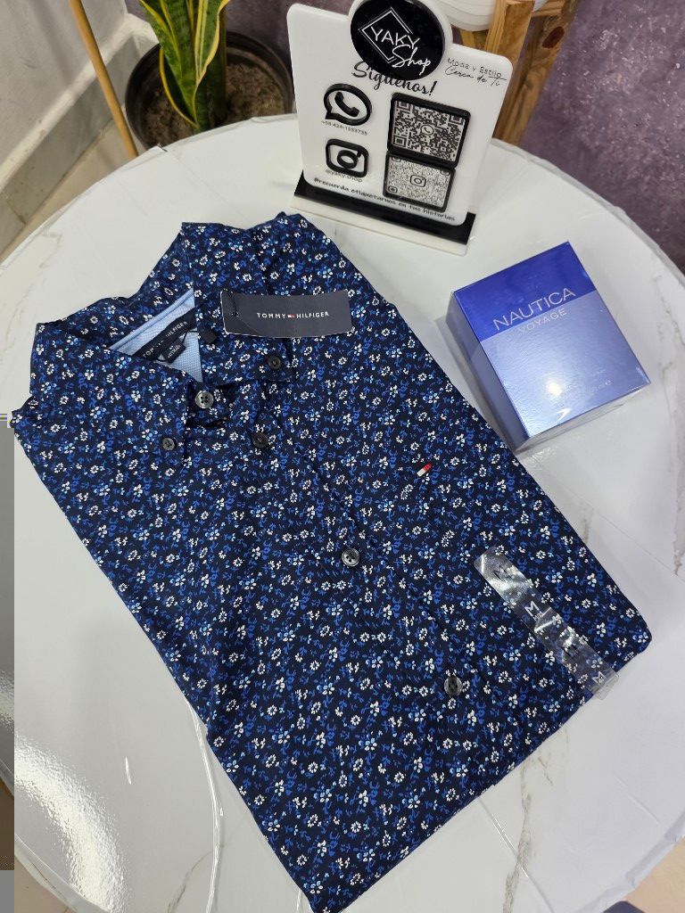 Camisa Tommy Hilfiger Azul Floral
