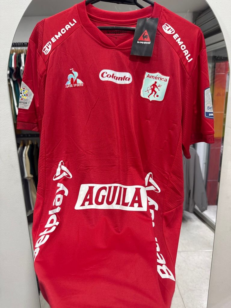 América talla L