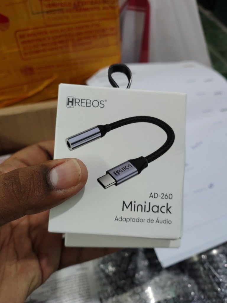 Adaptador de áudio modelo ad-260