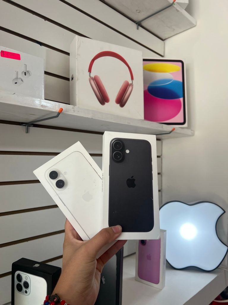 iPhone negro y blanco